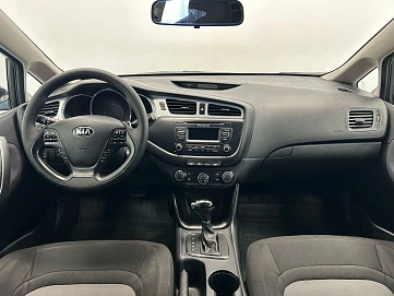 Kia Ceed, 2012г., передний привод, автомат