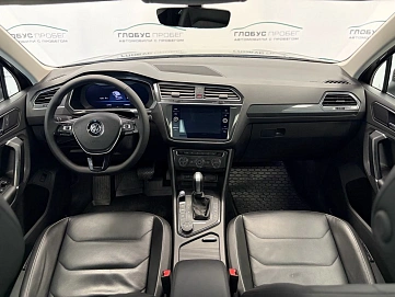 Volkswagen Tiguan, 2017г., полный привод, робот