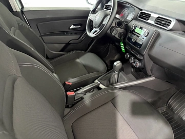 Renault Duster, 2021г., полный привод, механика