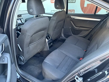 Skoda Octavia, 2014г., передний привод, робот