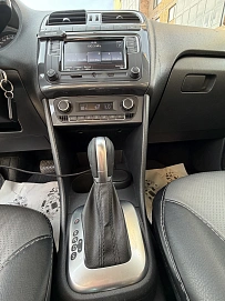 Volkswagen Polo, 2019г., передний привод, автомат
