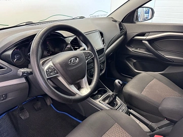 Lada (ВАЗ) Vesta, 2018г., передний привод, механика