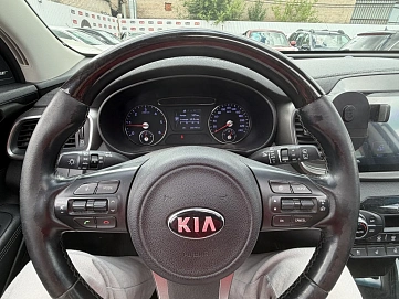 Kia Sorento, 2014г., передний привод, автомат