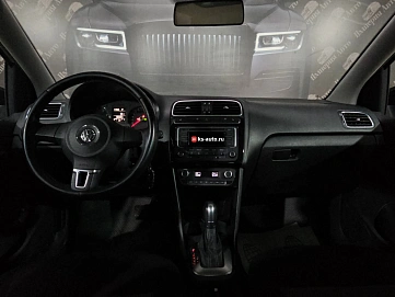Volkswagen Polo, 2014г., передний привод, автомат