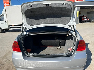 BMW 3 серии, 2005г., задний привод, автомат