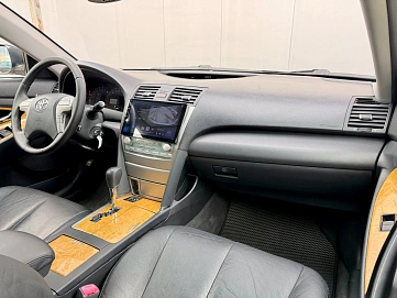 Toyota Camry, 2007г., передний привод, автомат