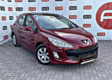 Peugeot 308, 2008г., передний привод, автомат