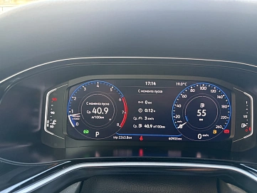 Volkswagen Polo, 2021г., передний привод, автомат