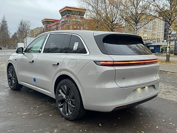 Lixiang L6, 2024г, полный привод, автомат