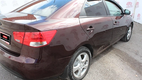 Kia Cerato, 2010г., передний привод, механика