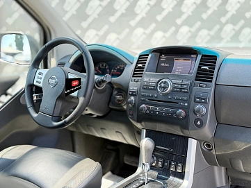 Nissan Pathfinder, 2012г., полный привод, автомат