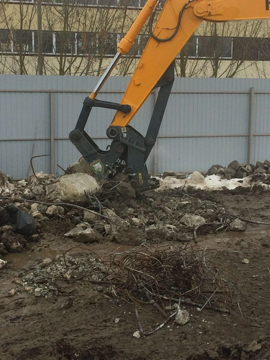 Hyundai R300LC, 2013г.