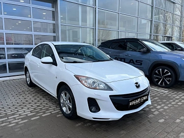 Mazda 3, 2012г., передний привод, автомат
