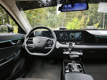 FAW Bestune B70, 2023г., передний привод, робот