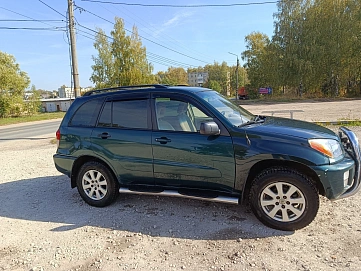 Toyota RAV4, 2000г., полный привод, механика