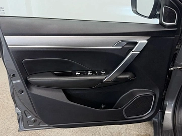 Geely Coolray, 2023г., передний привод, робот