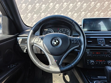 BMW 3 серии, 2008г., задний привод, автомат