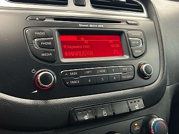 Kia Ceed, 2012г., передний привод, автомат
