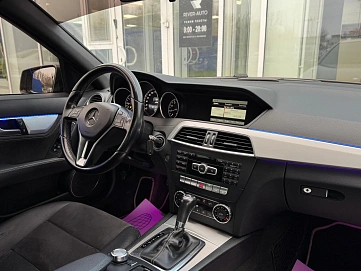 Mercedes-Benz C-Класс, 2013г., задний привод, автомат
