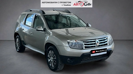 Renault Duster, 2013г., полный привод, механика