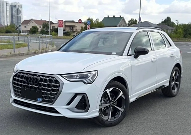Audi Q3, 2025г., передний привод, робот