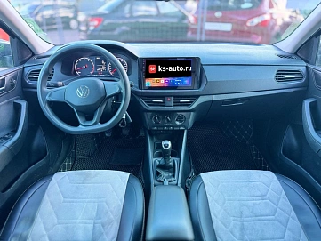 Volkswagen Polo, 2020г., передний привод, механика