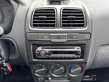 Hyundai Accent, 2008г., передний привод, механика