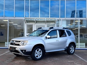 Renault Duster, 2015г., полный привод, механика