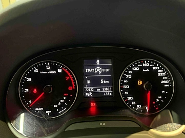 Audi A3, 2018г., передний привод, робот