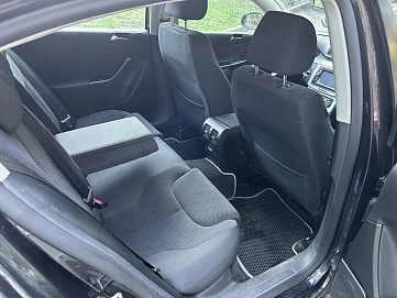 Volkswagen Passat, 2010г., передний привод, робот
