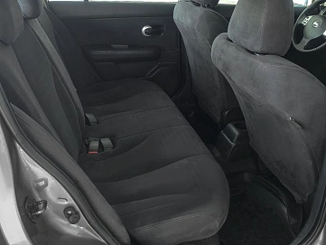 Nissan Tiida, 2008г., передний привод, механика