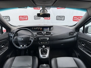 Renault Scenic, 2013г., передний привод, механика