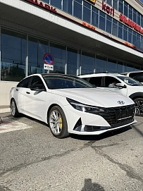 Hyundai Elantra, 2023г., передний привод, вариатор