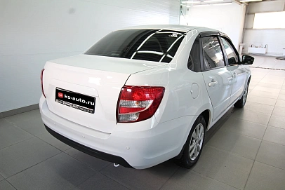 Lada (ВАЗ) Granta, 2022г., передний привод, механика