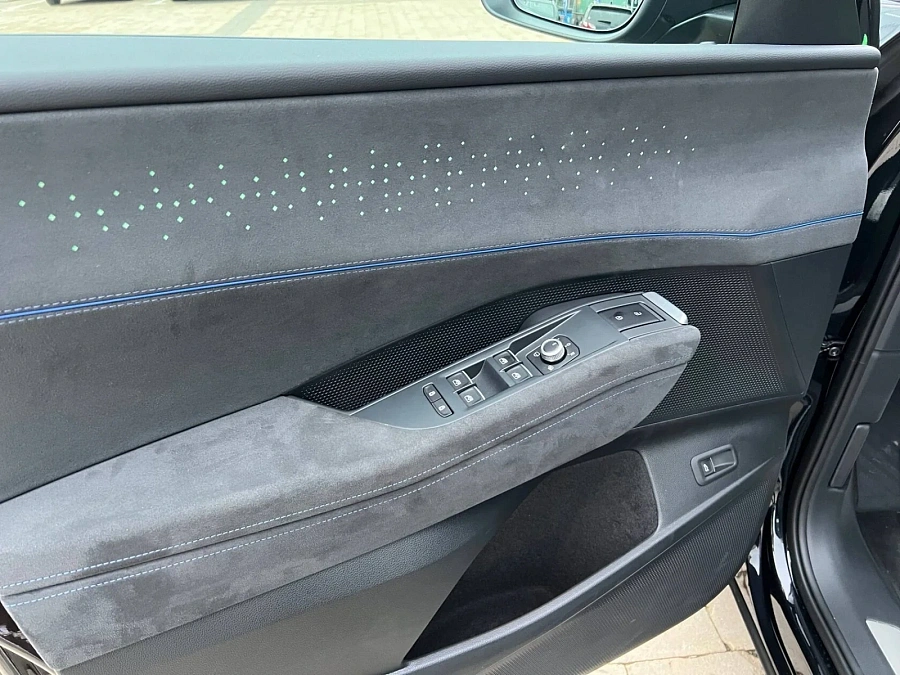 Volkswagen Teramont, 2025г., полный привод, робот