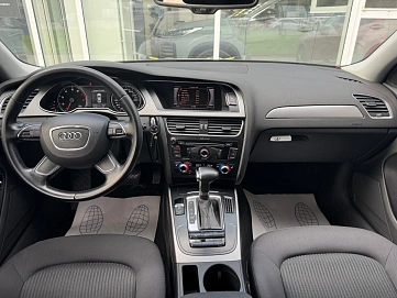 Audi A4, 2012г., передний привод, вариатор