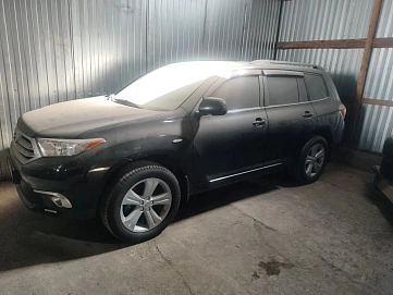 Toyota Highlander, 2013г., полный привод, автомат