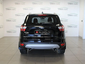 Ford Kuga, 2017г., передний привод, автомат