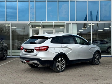 Lada (ВАЗ) Vesta, 2018г., передний привод, робот