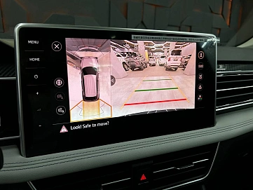 Volkswagen Tiguan, 2023г., полный привод, робот