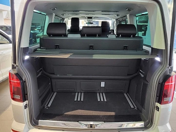 Volkswagen Multivan, 2022г., передний привод, робот