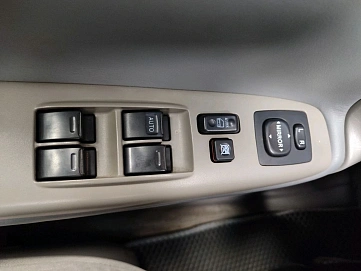 Toyota Camry, 2001г., передний привод, автомат