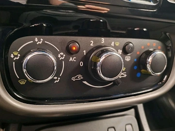 Renault Duster, 2014г., полный привод, механика