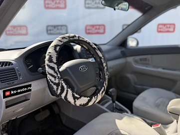 Kia Cerato, 2007г., передний привод, автомат