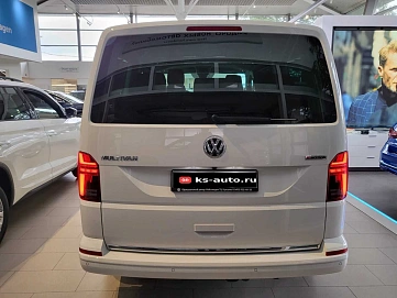 Volkswagen Multivan, 2022г., передний привод, робот