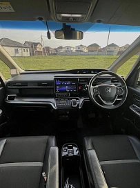 Honda Stepwgn, 2021г, передний привод, вариатор