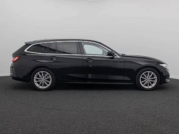 BMW 3 серии, 2022г., задний привод, автомат