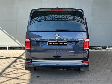 Volkswagen Multivan, 2018г., полный привод, робот