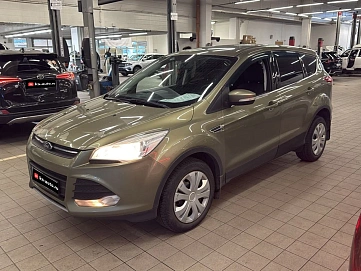 Ford Kuga, 2013г., передний привод, механика