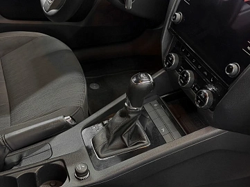 Skoda Octavia, 2017г., передний привод, робот
